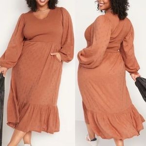 NWT! Old Navy Long-Sleeve Fit & Flare Smocked Clip-Dot Midi Dress